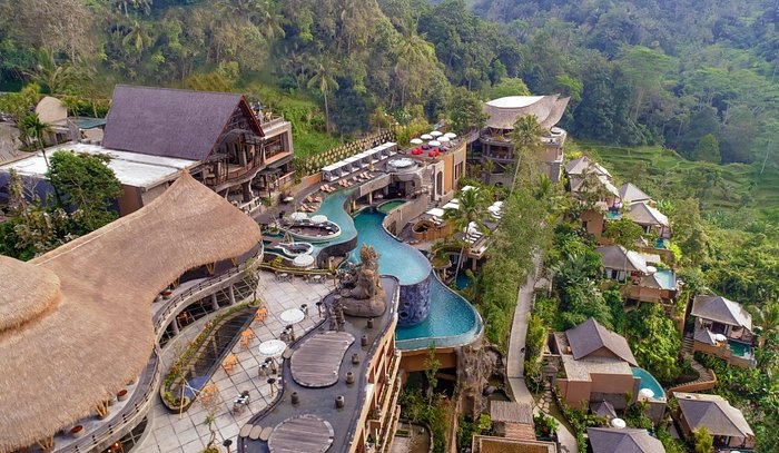 7 Rekomendasi Villa di Bali Dekat Pantai untuk Liburan Tak Terlupakan! 4 image 12