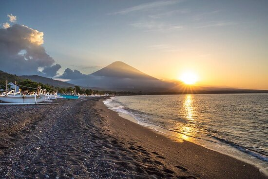 Sunset di Bali Jam Berapa? Mau Tahu? Ini Dia Jawabannya! 4 image 25