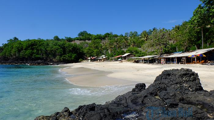7 Rekomendasi Pantai Pasir Putih di Bali yang Memukau! 6 image 33